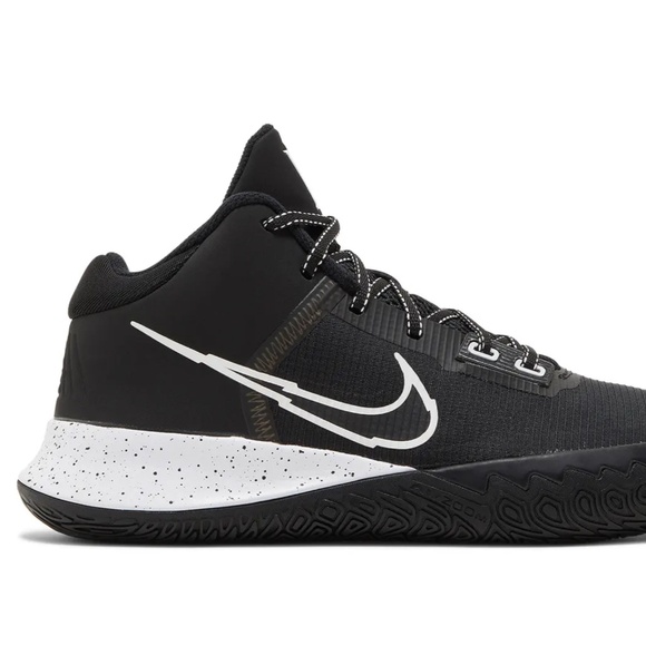 Nike Men's Kyrie Flytrap 4 'Black White' - 13 - Picture 1 of 11